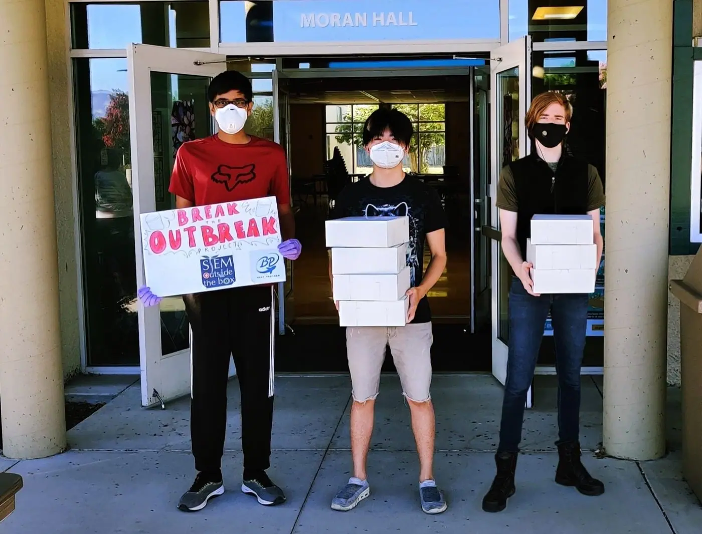 Break the Outbreak volunteers
